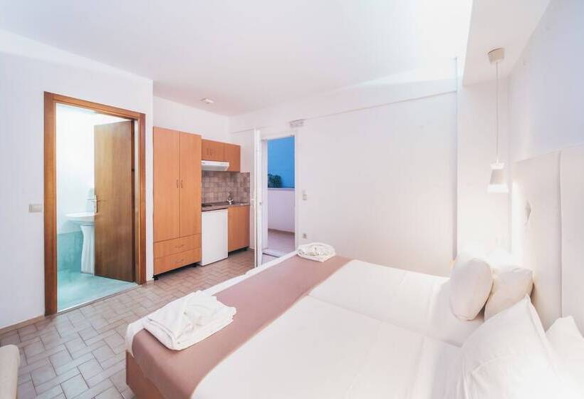 Soleil Rooms And Suites