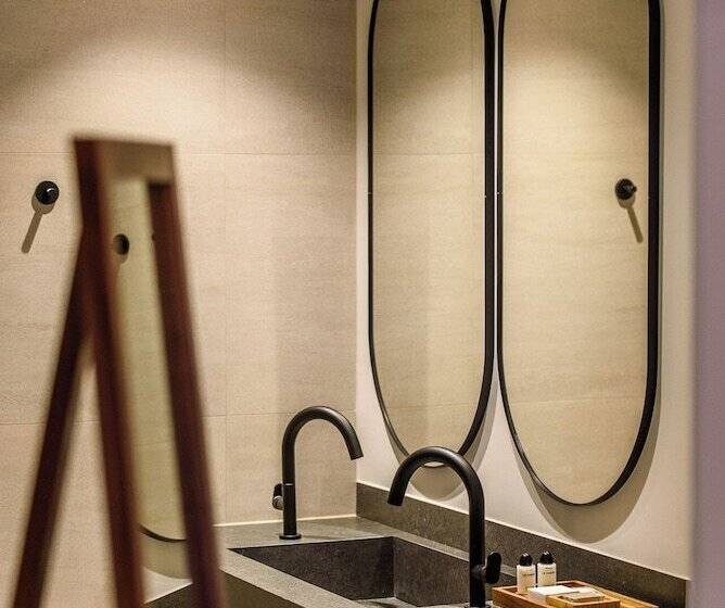 Soleil Rooms And Suites