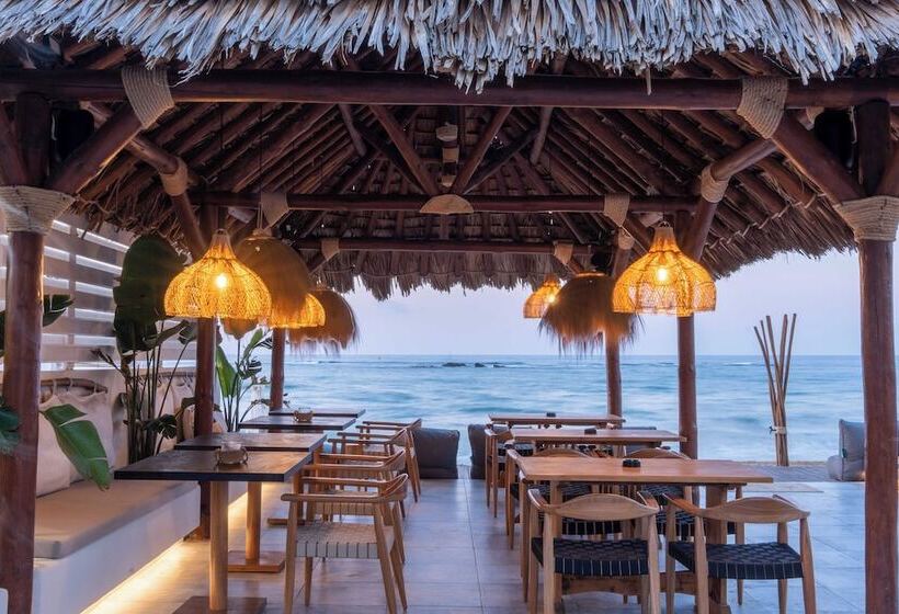 Soleil Rooms And Suites