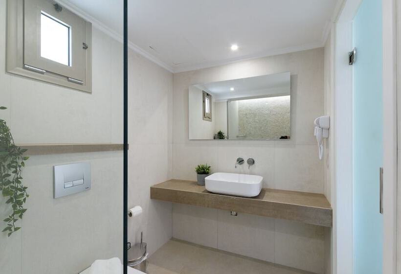 Soleil Rooms And Suites