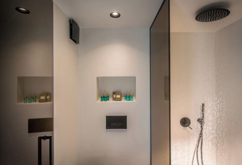 Soleil Rooms And Suites