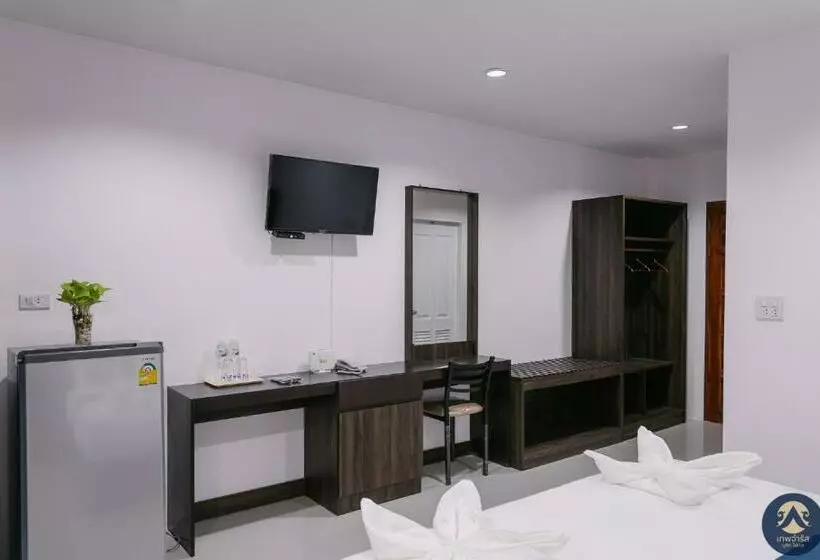 Hotelli Thepchamrat Boutique