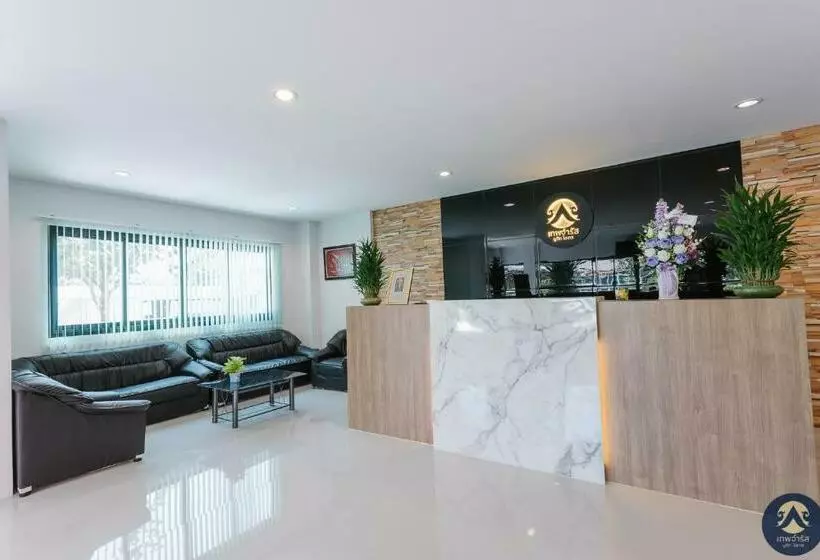 Hotelli Thepchamrat Boutique