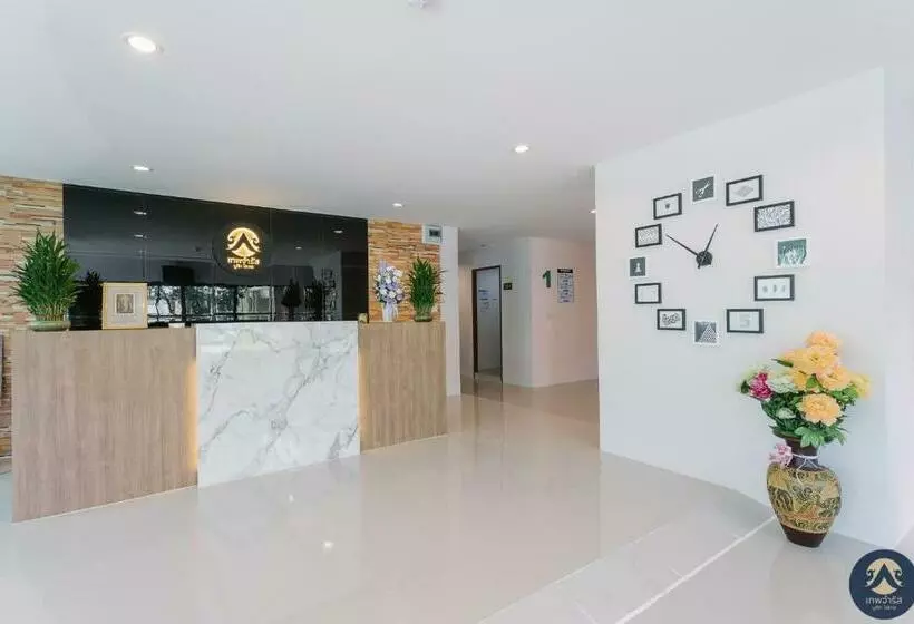 Hotelli Thepchamrat Boutique