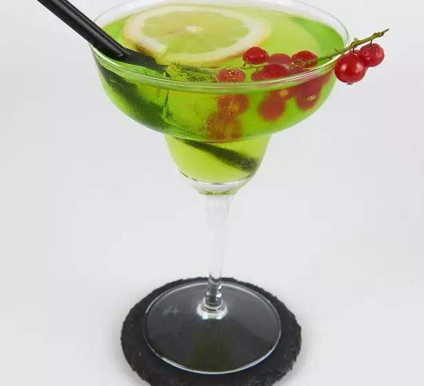 هاستل Enny Camere