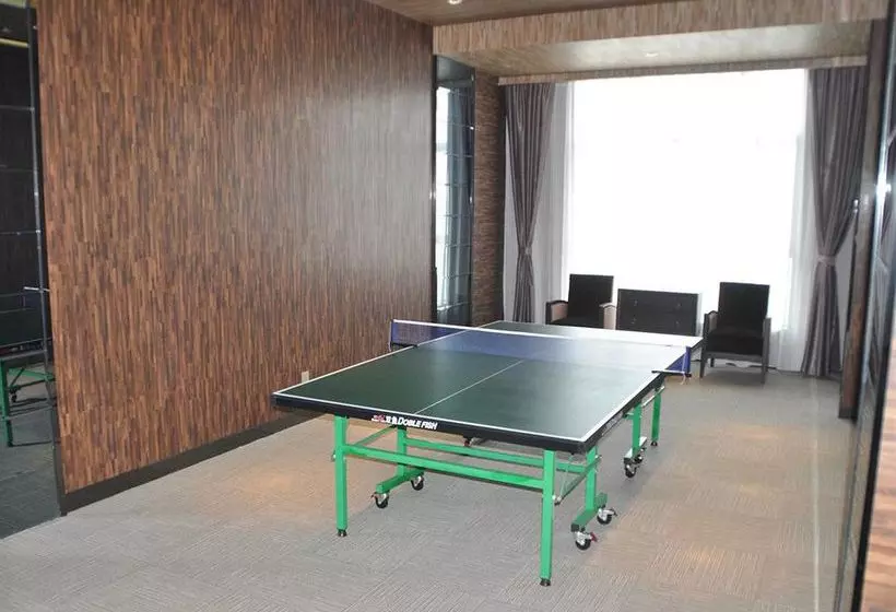 Days Hotel Hualing Wuhan
