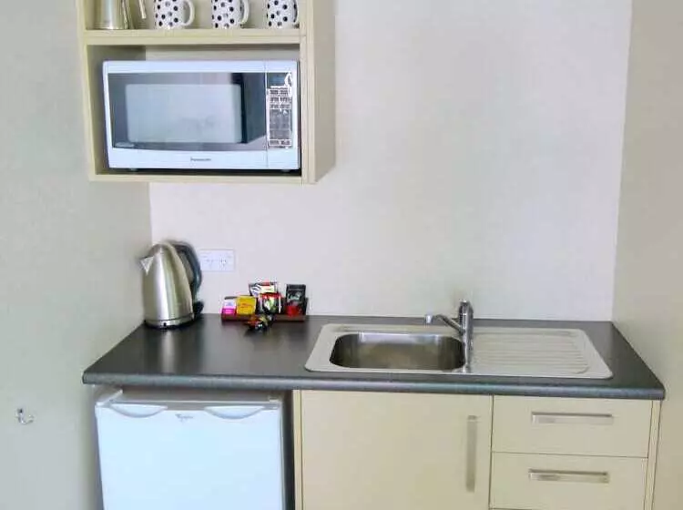 فندق 10 Cottages