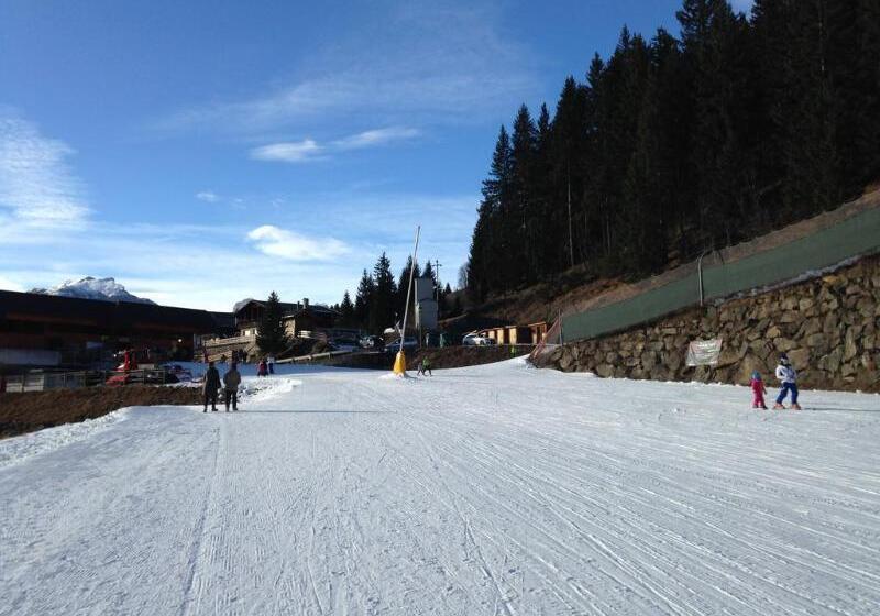 בית מלון כפרי Adriana