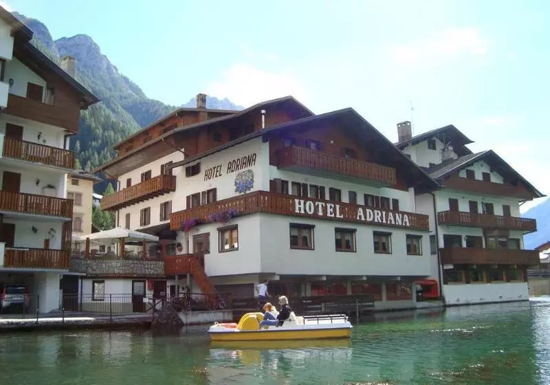 בית מלון כפרי Adriana