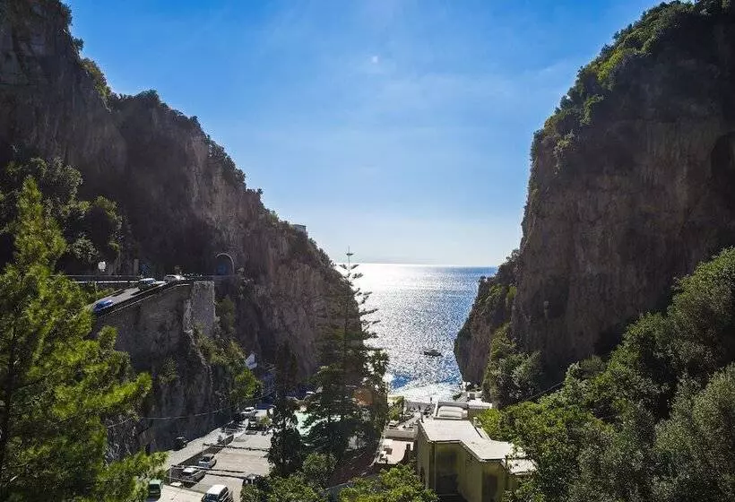 Отель Alfonso A Mare