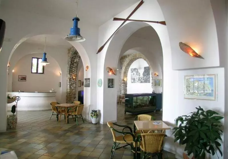 Отель Alfonso A Mare