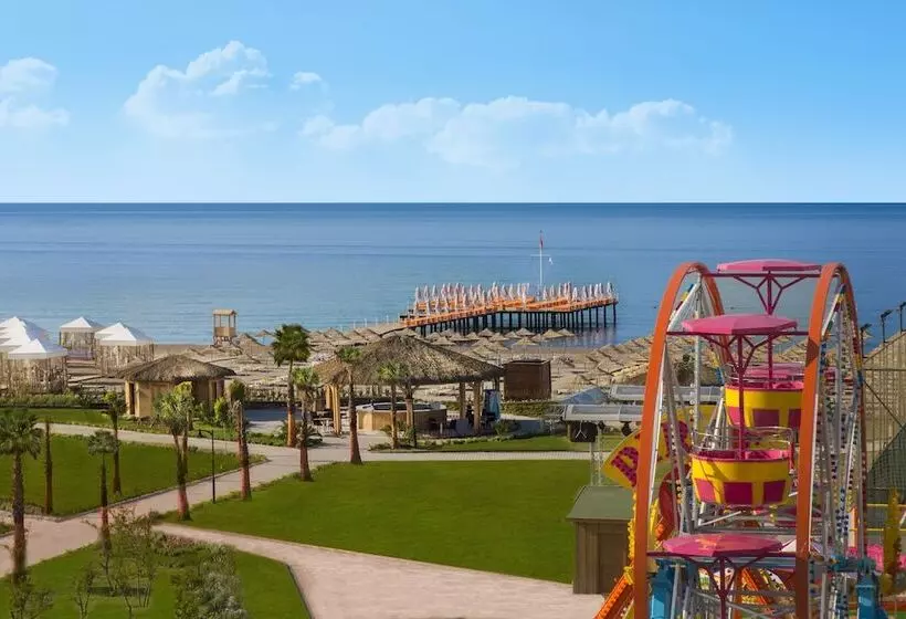 هتل Aska Lara Resort & Spa