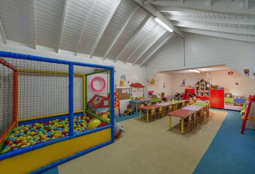 هتل Aska Lara Resort & Spa