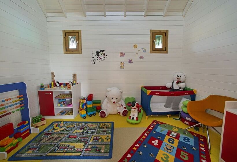 هتل Aska Lara Resort & Spa