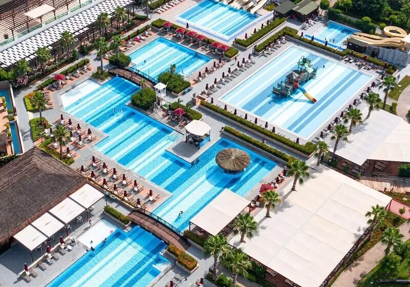 هتل Aska Lara Resort & Spa