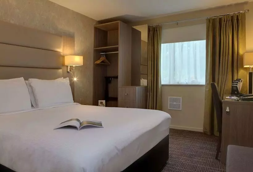 ホテル Best Western Pontypool Metro