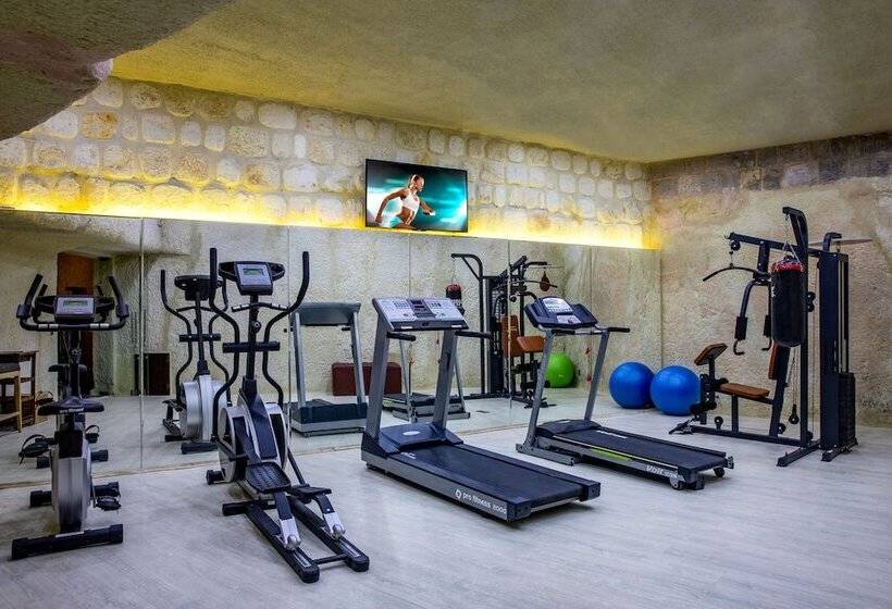 هتل Utopia Cave Cappadocia