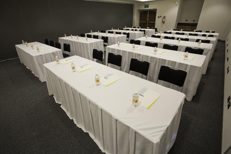 هتل City Express By Marriott Irapuato Norte