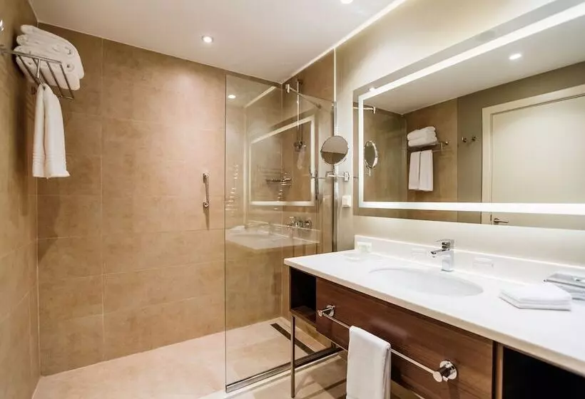 فندق Courtyard By Marriott Sochi Krasnaya Polyana