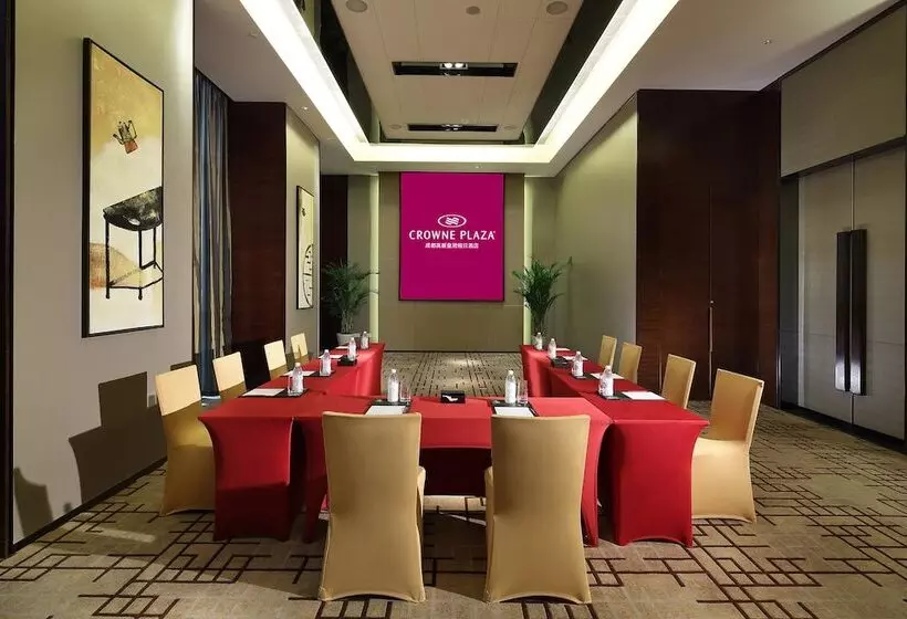 Отель Crowne Plaza Chengdu West, An Ihg