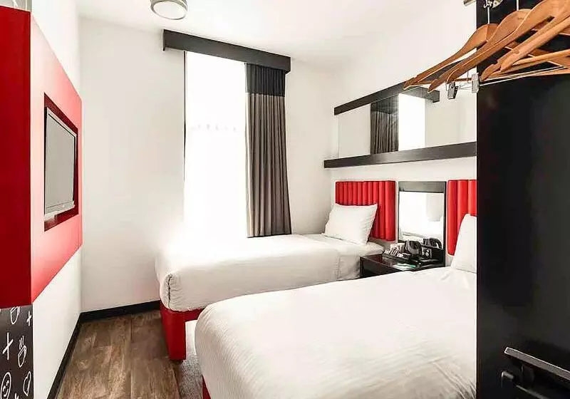 Essence Hotel Carlton