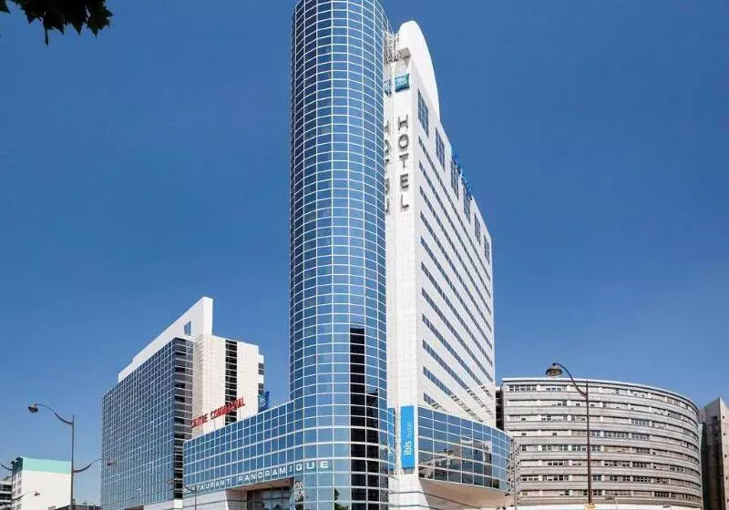 هتل Ibis Budget Paris Porte De Montreuil