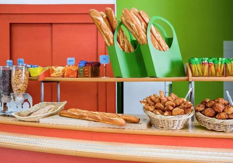 هتل Ibis Budget Paris Porte De Montreuil