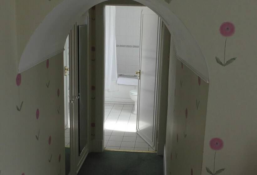 Hotell Kirroughtree Country House B&b