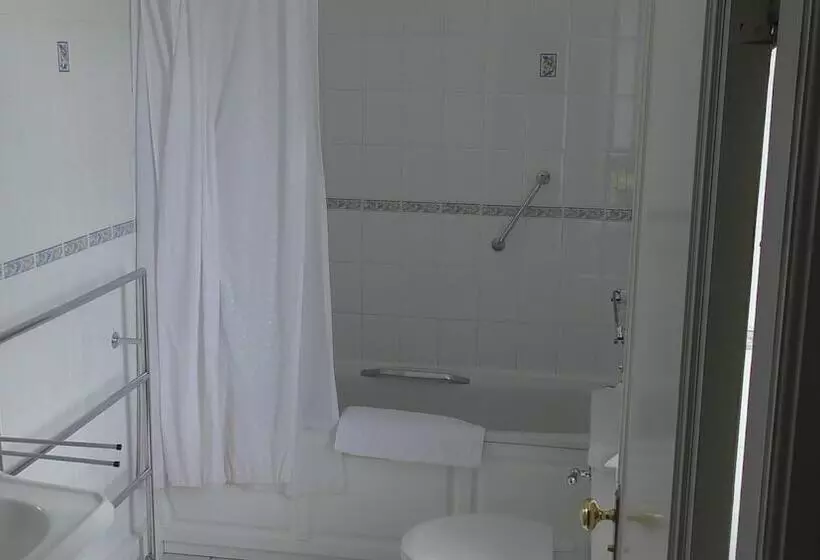 هتل Kirroughtree Country House B&b