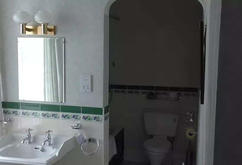 هتل Kirroughtree Country House B&b