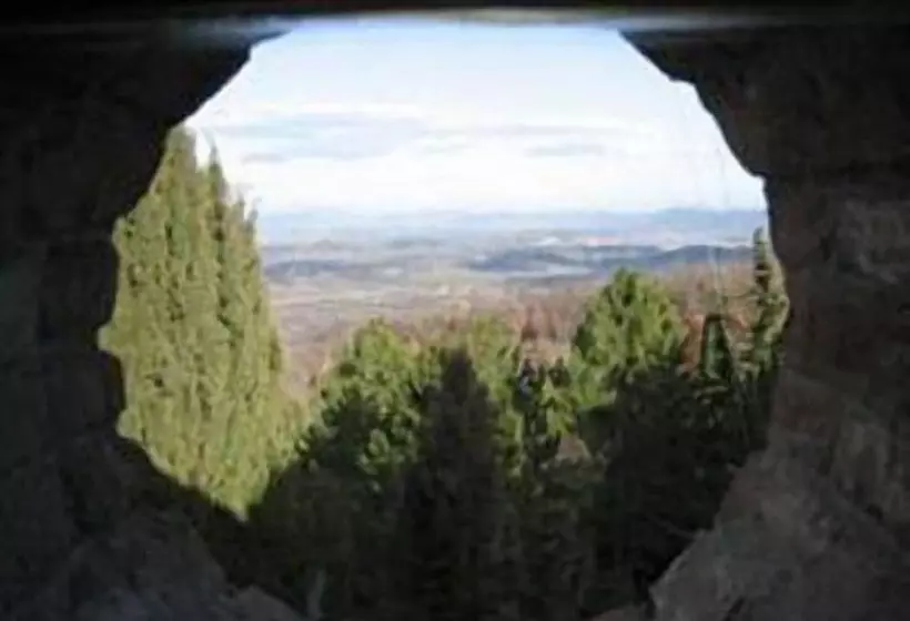 هتل La Torre Ai Mari