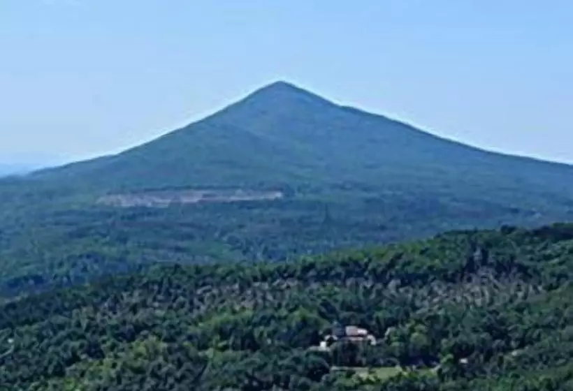 هتل La Torre Ai Mari