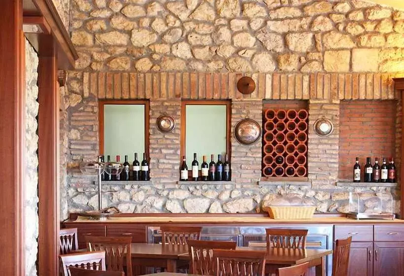 هتل La Torre Ai Mari