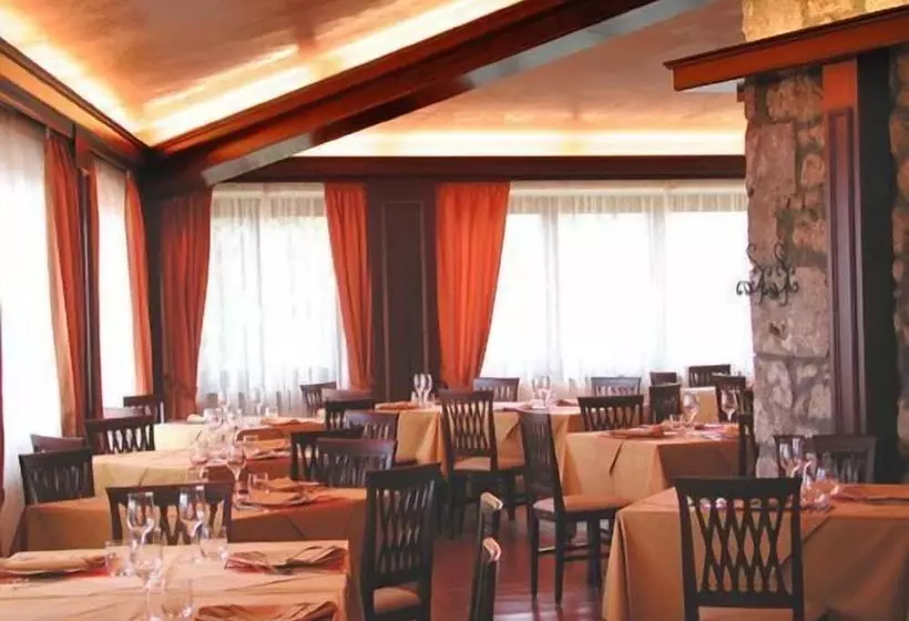 هتل La Torre Ai Mari