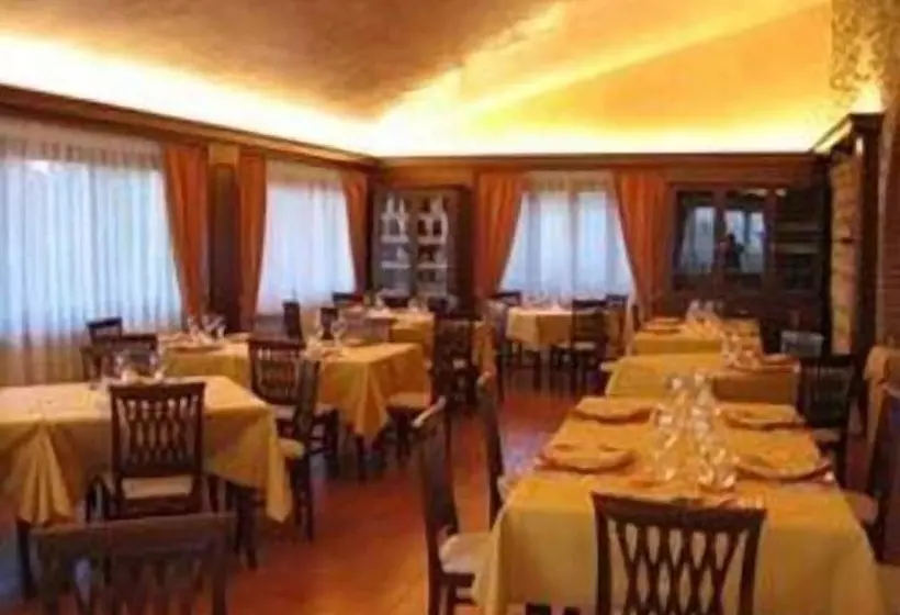 هتل La Torre Ai Mari