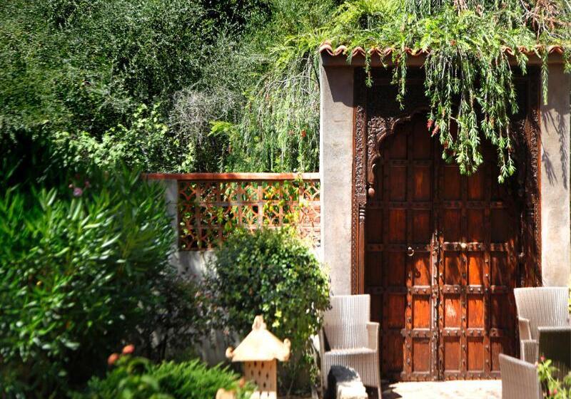 Отель Marinca & Spa