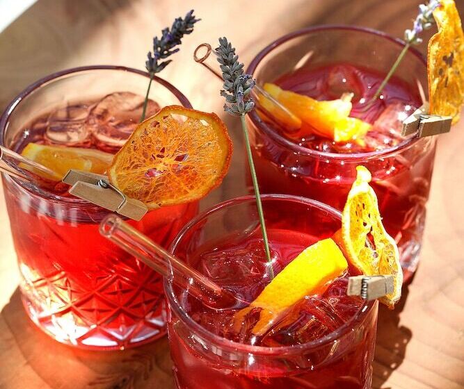 Отель Marinca & Spa