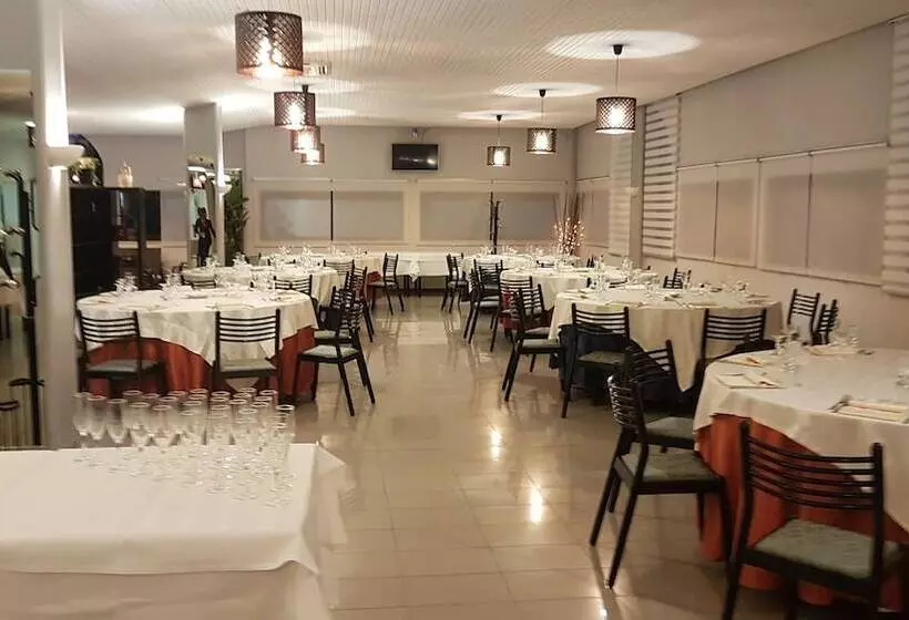 Отель Palatinum