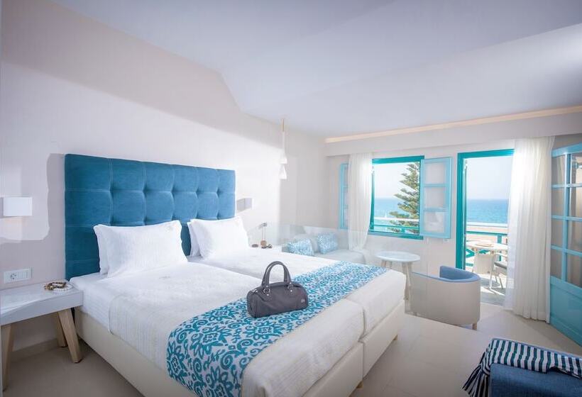 Отель Petra Beach