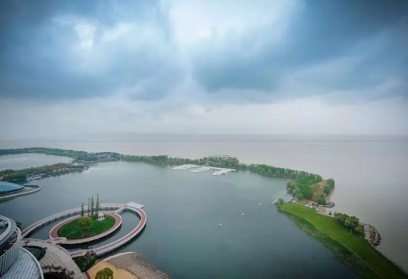Hotel Sheraton Huzhou Taihu Lake Hot Spring Resort & Spa