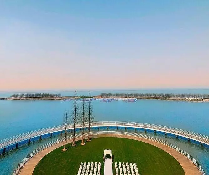 Hotel Sheraton Huzhou Taihu Lake Hot Spring Resort & Spa