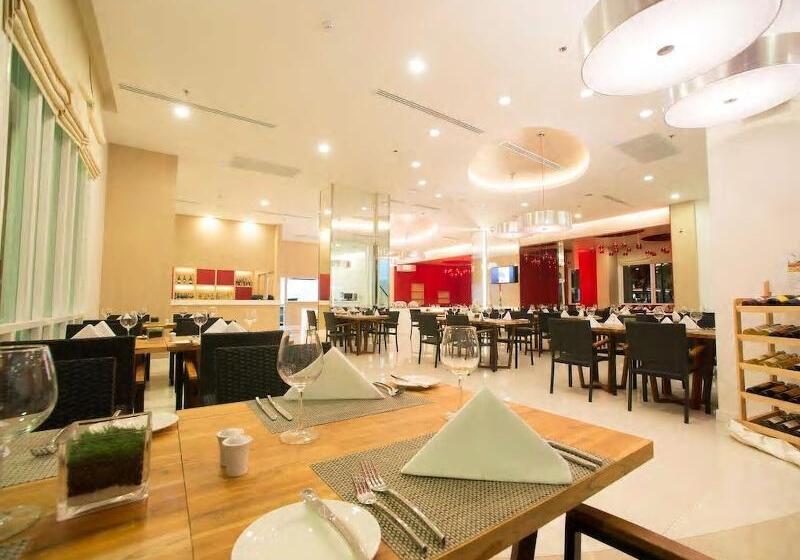 Sleep With Me Hotel Design Hotel @ Patong