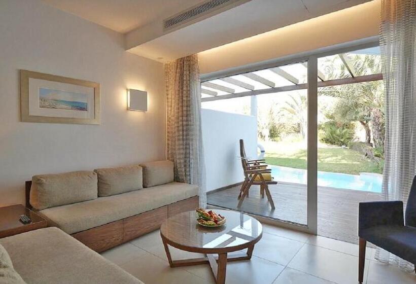 Sunrise Pearl Hotel & Spa