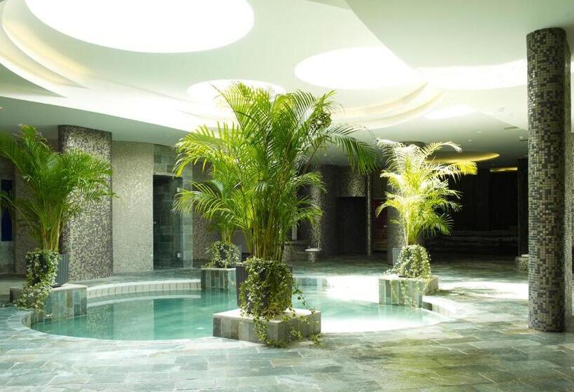 Sunrise Pearl Hotel & Spa