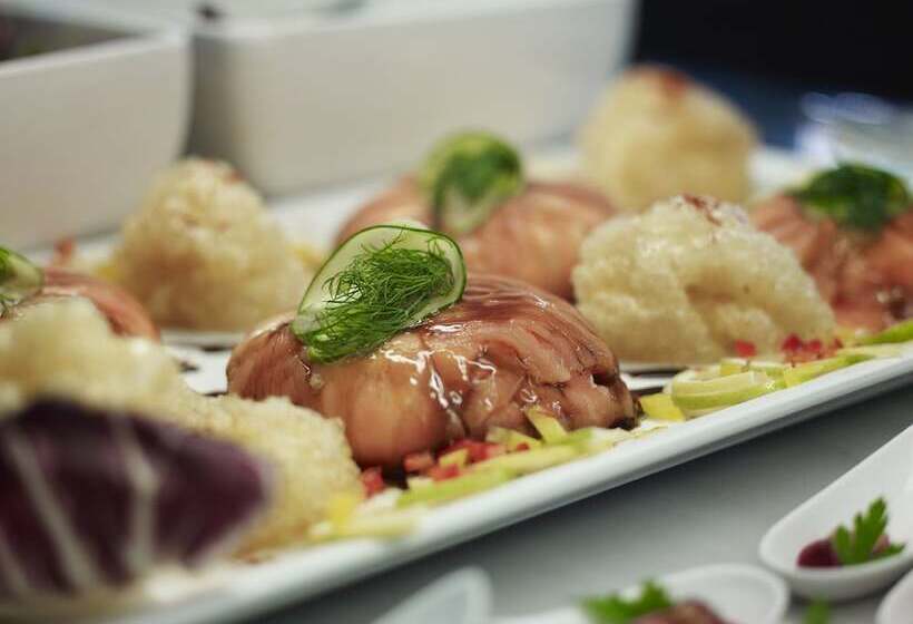 Sunrise Pearl Hotel & Spa