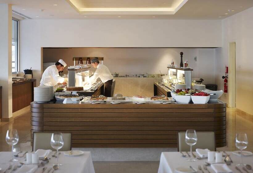 Sunrise Pearl Hotel & Spa