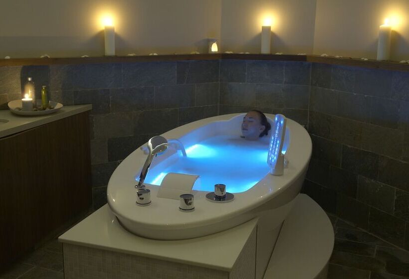 Sunrise Pearl Hotel & Spa