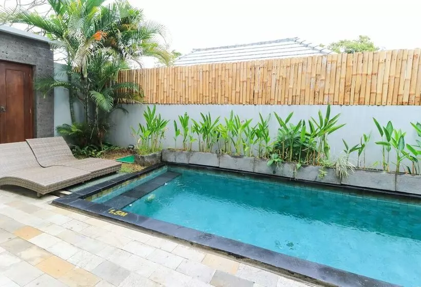 Otel The Widyas Bali Villa