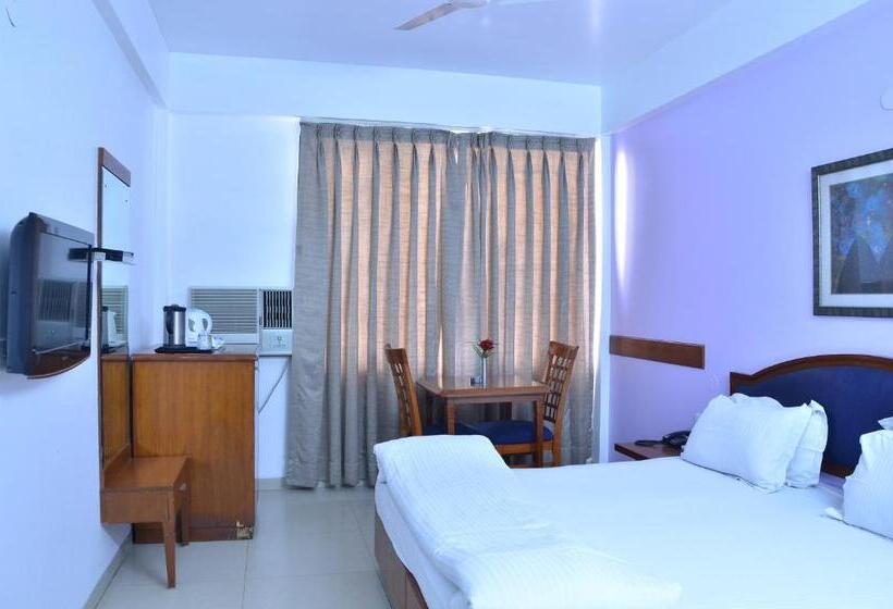 בית מלון כפרי Tourist Deluxe