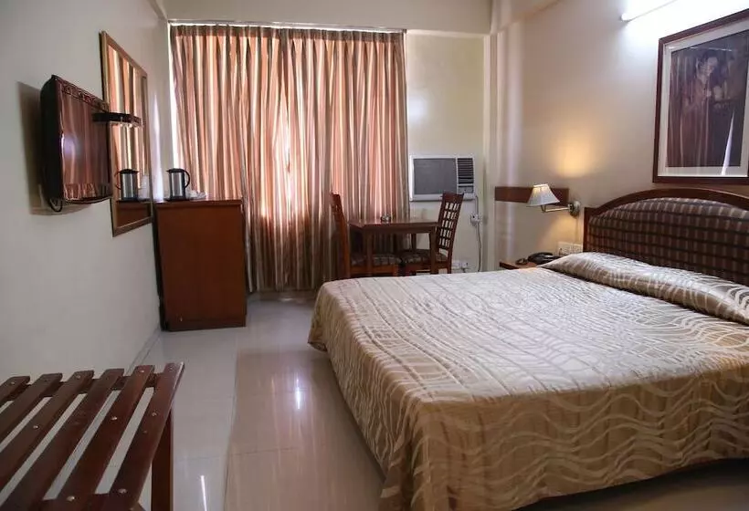 酒店 Tourist Deluxe